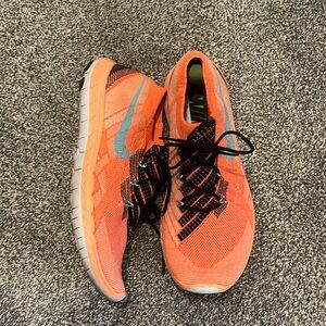 Nike Free Flyknit sneakers